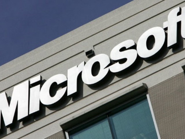 Microsoft’s Cloud Businesses Help Lift Shares
