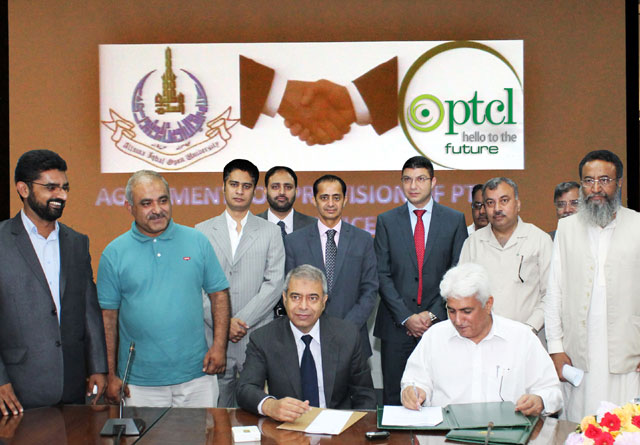 PTCL inks cloud computing agreement with AIOU