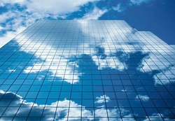 VMware, Microsoft Lead Enterprise View of Cloud, Says UBS